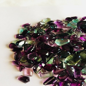 Pierre précieuse lâche de fluorite naturelle de qualité AAA certifiée IGI traitée thermiquement - Product Image 1
