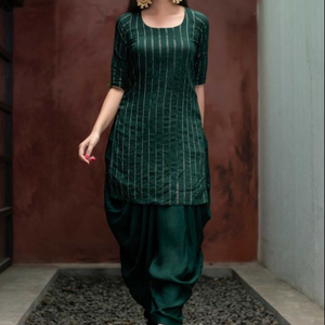 Meilleure fête/base quotidienne porter une nouvelle Kurta élégante, Salwar avec un travail de broderie décent de l'exportateur indien - Product Image 1