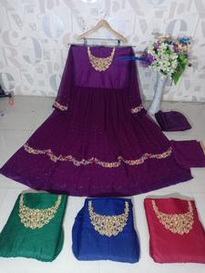 Robe longue colorée indienne,, tenue de soirée georgette, avec broderie et pierre, travail des deux côtés, pour mariage et occasions spéciales - Product Image 5