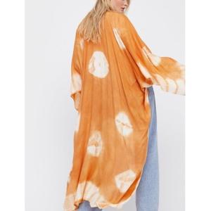 Kimono Tie Dye pour femmes Boho Chic Robe d'été simple à manches courtes et décolleté en V Style doux avec taille naturelle tissée lavable - Product Image 5