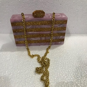 Bolso de mano de resina hecho a mano - Product Image 4