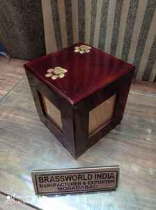 โกศใส่ศพสำหรับสัตว์เลี้ยงสีน้ำตาลอะลูมิเนียมอุปกรณ์งานศพ brassworld อินเดีย - Product Image 5