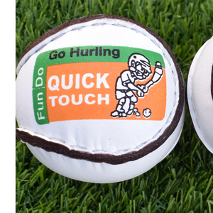 Balle de hurlement Orange GAA Quick Touch avec logo personnalisé Club Crest Design pour les sports de plein air - Product Image 6