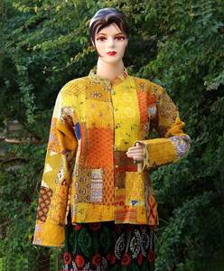 Chaqueta de retales hecha a mano para mujer, abrigo Hippie, Reversible, acolchada, de algodón indio, surtido - Product Image 3