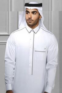 Styles personnalisés 2021 Thobe Jubbah pour hommes Vente en gros Vêtements musulmans traditionnels Usine de confection de vêtements de créateur Thawb et Jilbab 2020 - Product Image 6