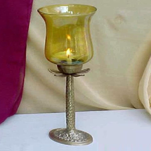 โบราณทองเหลืองพายุเฮอริเคนเสาเชิงเทียน - Product Image 1