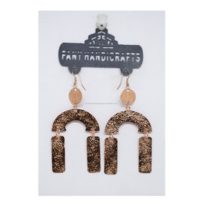 Pendientes Geométricos de Piedra Azul al por Mayor, Pendientes Sencillos de Diseño Texturizado para Chicas, Pendientes de Tamaño Personalizado, Joyería de Moda - Product Image 4