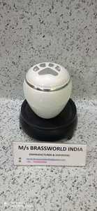 BRASSWORLD INDIA White Pearl Pet Cremation Urn Juego de dos suministros funerarios Premium - Product Image 4