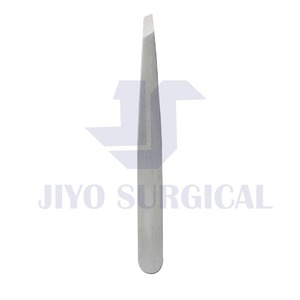 Pince à épiler de précision en acier inoxydable oblique de qualité supérieure certifiée CE ISO Pince à épiler à sourcils à usage personnel professionnel - Product Image 3