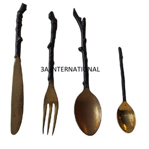 Cubiertos de acero inoxidable Cuchara y cuchillo pulidos en oro Suministros para restaurante Juego de cubiertos de acero negro Cubiertos PARA CENA - Product Image 1