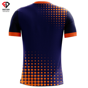 Camiseta de Fútbol Personalizada, Sublimada Completa, Ligera, Transpirable, Sin Costuras, 100% Poliéster, Colores Personalizados, Logotipo, Precio Económico, La Mejor - Product Image 4