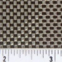 Tissu composite en fibre de carbone Mitsubishi hybride sergé 2x2 3K, épaisseur 0,25 mm, 265 g/m², rouleau de 100 m pour l'industrie automobile, l'artisanat et l'extérieur
