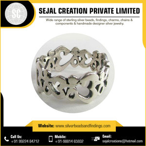 Bague en argent sterling 925 pour femme Sejal Creation, avec perle de 4 mm et connecteurs diamantés – Bijoux élégants très demandés - Product Image 3