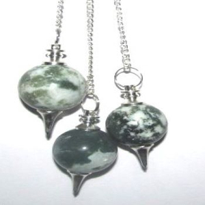 Wholesaler of <b>Tree</b> Agate Ball Pendulums : <b>Tree</b> Agate Ball Pendulums for Sale Healing Chakra <b>Crystal</b> Pendulum - Product Image 1