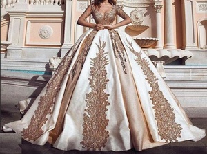 ATIYA LIBAS Luxe Acétate Lehenga Choli Heavy Broderie Puffy Look Floor Length Trail pour les femmes-Inde Pakistan Robe de mariage - Product Image 2