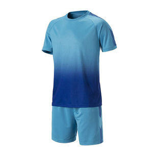 Uniforme de fútbol OEM hecho en blanco, ropa de fútbol de secado rápido - Product Image 1