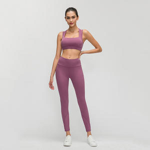 Ropa de gimnasio de alta calidad con logotipo personalizado OEM Conjunto de yoga y fitness para mujer Patrón sólido Tallas grandes - Product Image 6