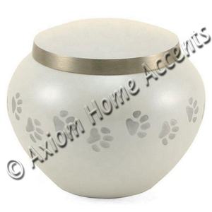 Urna de cremación de latón para mascotas, urna de cremación Odyssey de color Gris Carbón vegetal grabada a mano, urna funeraria para cenizas de mascotas por acentos Axiom para el hogar - Product Image 2