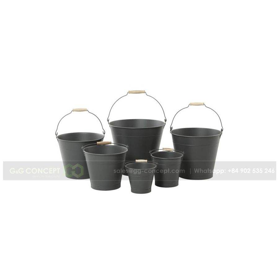 สีเทาเข้ม