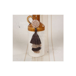 Fournisseur et fabrication en vrac de pampilles de vêtements en Polyester de Jute par réfractex fabriqué en inde pour la meilleure qualité et le prix bas - Product Image 1