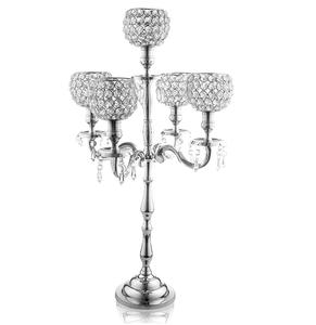 Bougeoirs en cristal de candélabre pour mariage - Product Image 1