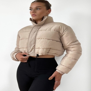 Chaqueta de niña de satén acolchada con mangas completas y cremallera de cuerpo corto de fibra de microbola con relleno de plumas y cuello levantado para mujer - Product Image 5