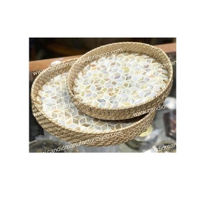 Bandeja de servicio de ratán nácar de calidad superior Regalo entretenido decorativo para mamá - Product Image 1