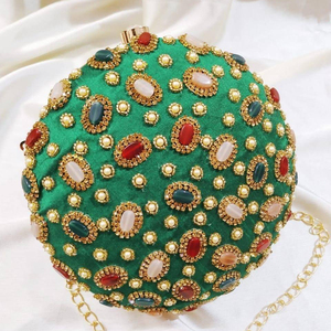 Sacs de soirée en soie Boîte élégante Pochette - Product Image 1