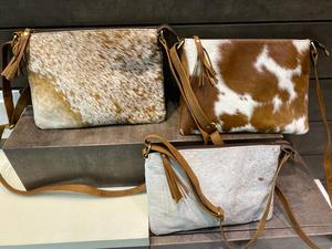 กระเป๋าสะพายข้างหนังวัวลายผมสไตล์ตะวันตกใหม่กระเป๋าสะพายคาดลำตัวทำด้วยมือทำจากหนังแฟชั่นคุณภาพสูง - Product Image 2