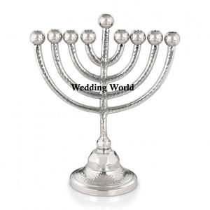 Métal Menorah Haute Qualité À La Main Designer En Gros Bougeoir Classique Élégant En Gros Nouveau Designer Bougeoir - Product Image 3