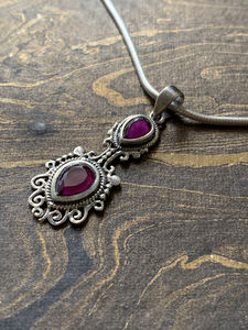 จี้รูปทรงหยกประดับลายฉลุแบบชาติพันธุ์สำหรับสุภาพสตรี เครื่องประดับเงินแท้ 925 ผู้จัดจำหน่ายขายส่งจากอินเดีย - Product Image 3