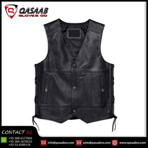 Gilet sans manches en cuir véritable noir respirant personnalisé pour motards motards avec boutons - Product Image 3