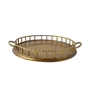 Deliciosa comida y postre en hoteles hogar cocina Mesa decoración forma brillante pulido chapado en oro bandeja de Metal para boda - Product Image 1