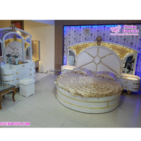 Cama Tapizada de Madera de Teca Moderna Romántica en Color Blanco Marfil, Tamaño Completo, 4 Cajones, Altura Ajustable, Plegable, Muy Popular