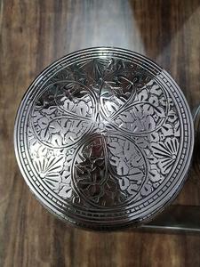 Urnes de crémation entièrement gravées en laiton nickelé, fournitures funérailles, brasworld inde - Product Image 5