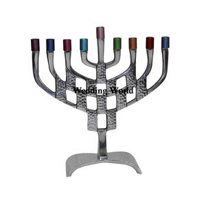 Bougeoir de luxe en métal Menorah de Noël décoratif fait à la main Bougeoir de marque Forme personnalisée Vente à chaud en métal - Product Image 3