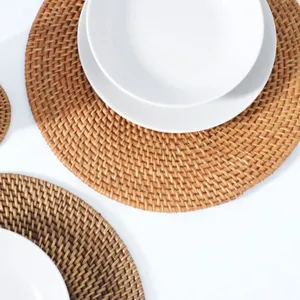 Rattan/wicker Cup Coasters Dining Table Mat Heat Insulation Holder Hand-Woven Drink Coaster Placemats made in Vietnam