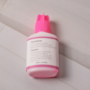 Korea BIS Eyelash's Pink Gel Remover 15ml Produit de maquillage fabriqué en Corée - Product Image 3