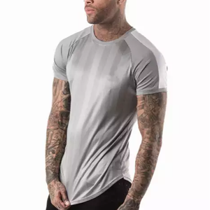 Fabrication de sweats à capuche pour hommes grande taille avec logo personnalisé, motif uni, jersey tricoté en coton/polaire, respirant, lavé - Product Image 1