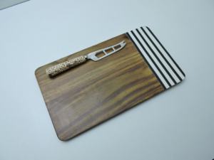 Ensemble de planche à fromage en bambou de haute qualité ustensiles de cuisine pratiques-nouvelle planche à découper en bois Design avec couteau vente chaude pour un usage domestique - Product Image 5