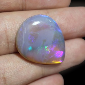 อัญมณีโอปอลเจลลี่สีม่วงจากออสเตรเลียทำด้วยมือคริสตัลสีดำขัดเงาเรียบทำด้วยมือทรงลูกแพร์และทรงหลังเบี้ย - Product Image 2