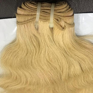 ผมต่อแบบ Remy ผมต่อแบบหยักศกธรรมชาติแบบอินเดียช่อผม613สีบลอนด์บริสุทธิ์พร้อมจัดส่งฟรีและตัวอย่าง - Product Image 1