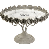 Support à gâteau en métal de forme carrée support à gâteau design décoratif fait à la main support à gâteau de luxe plaqué or vente en ligne