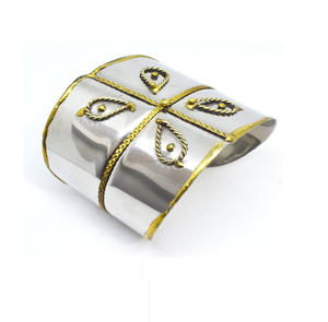 2024 Indiana Black Friday Indiana Office <b>Fashion</b> Woman Jewelry Casual Hoody Women Hollow Geometric Bangles <b>Cuff</b> Jewelry - Product Image 1