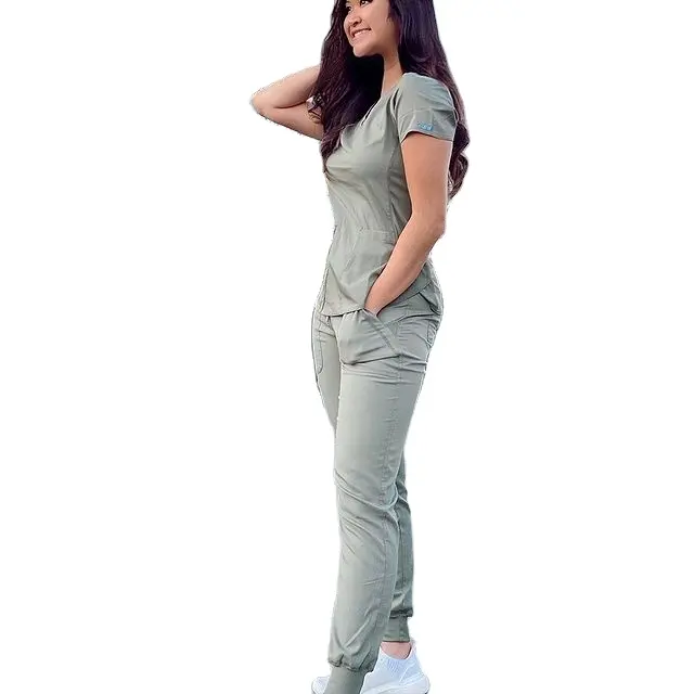 Benutzer definierte medizinische Peelings Uniform Zip Neck Scrub Top und genähte Cargo Pocket Jogger hose für Krankens ch western im Krankenhaus