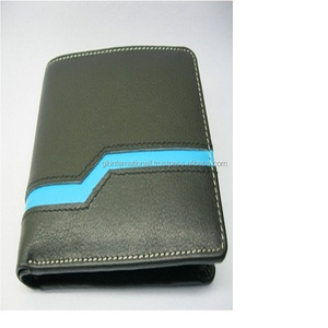 กระเป๋าสตางค์หนังผู้ชาย ทนทาน กระเป๋าสตางค์หนังแท้ พร้อมช่องใส่บัตรขนาดใหญ่ กระเป๋าใส่เหรียญ RFID Blocking ในราคาถูก - Product Image 1