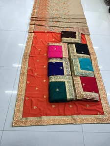 Bollywood Designer Saree Designer Mirror Work Flower Design Tela de seda suave Impresión digital Color granate Sari con blusa India Garment - Product Image 3