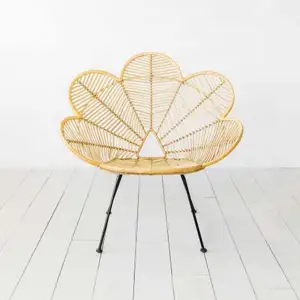 Venta al por mayor, silla de pavo real de ratán natural vintage con alta calidad