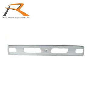 Pare-chocs en acier japonais MK403832 pour camion Mitsubishi FUSO Canter '04-'09, taille standard OEM, Taiwan - Product Image 1