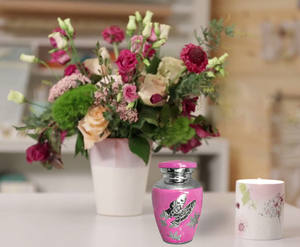 โกศบรรจุอัฐิรูปผีเสื้อสีชมพู สไตล์ยุโรป ทำจากอะลูมิเนียม สำหรับเก็บอัฐิมนุษย์ ความจุ 200 คิว ทนทาน เป็นมิตรกับสิ่งแวดล้อม - Product Image 4